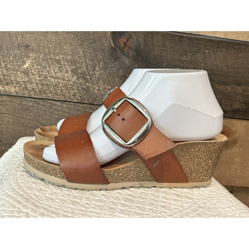 Yokono Womens Wedge Sandals Size 8‎ Brown Wide Leather Straps Big Buckle